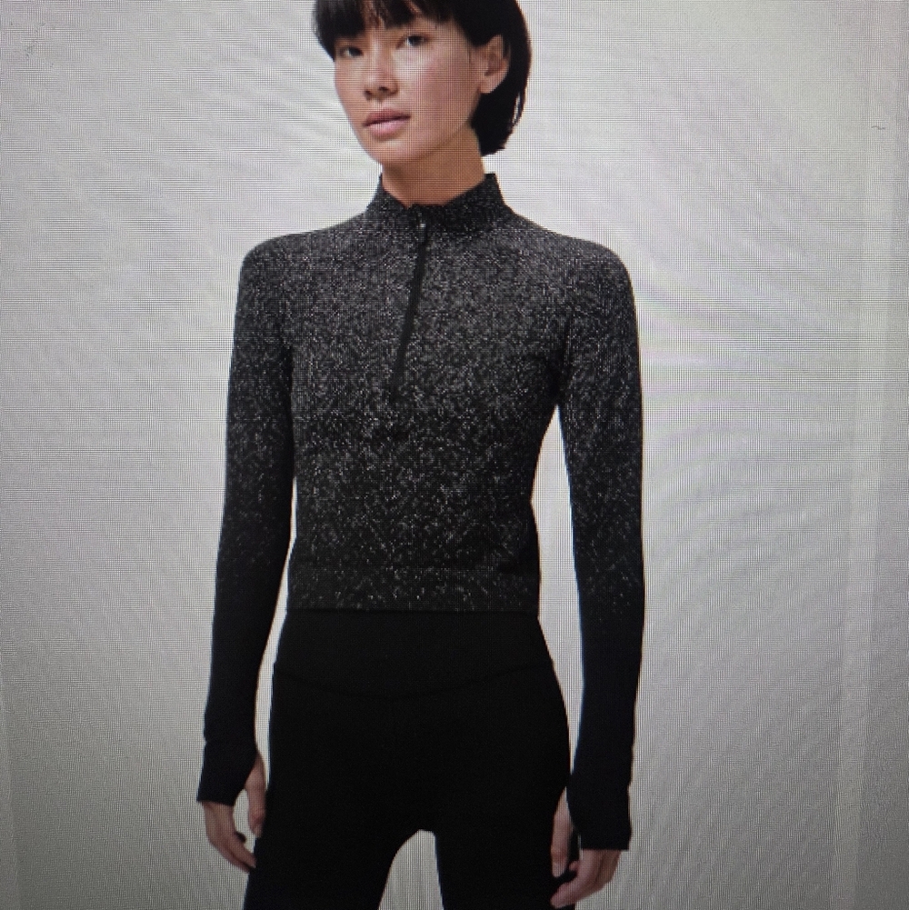 Lululemon Rest Less semi-crop black half zip herringbone size 6